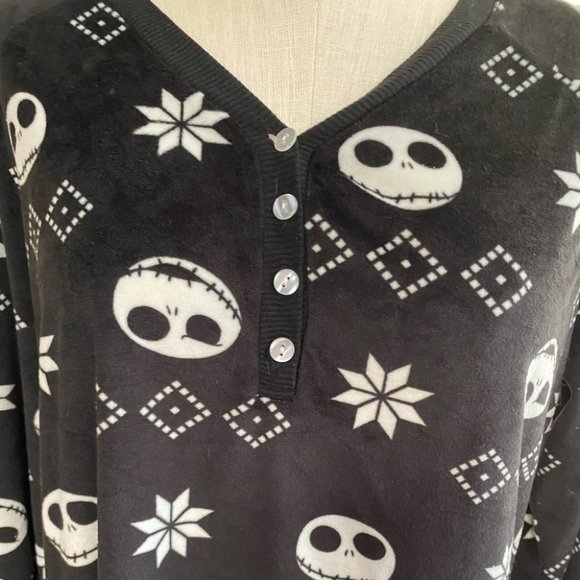 Disney Nightmare Before Christmas PJ Top - Picture 2 of 10